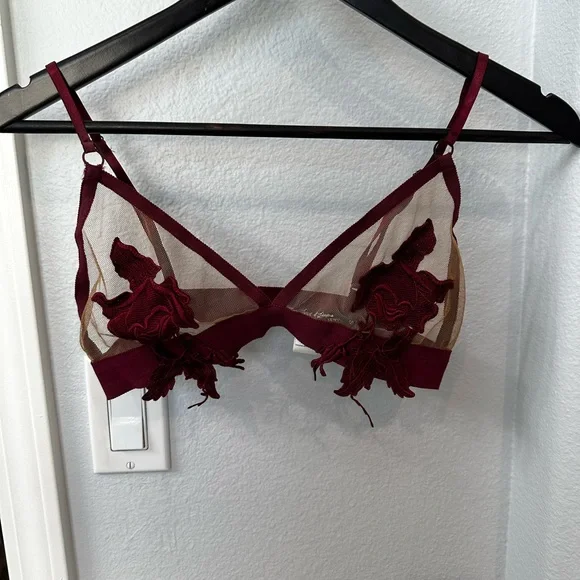 Bralette - Picture 1 of 2